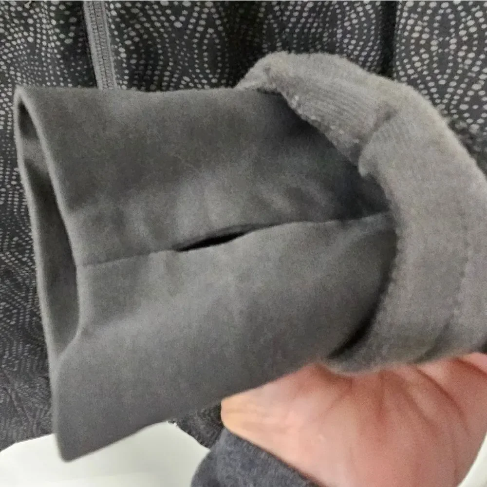 Columbia gray and black jacket. Sz large,  excellent condition